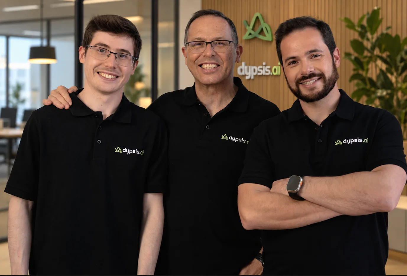 Parte da equipa no escritório de Lisboa